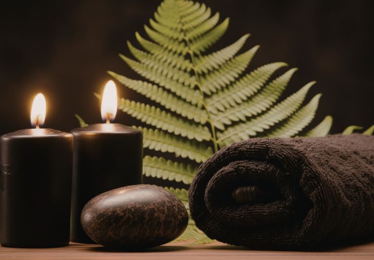 Four hands Massage